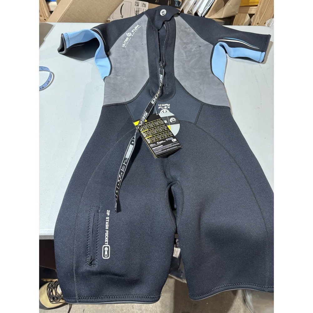 NWT Sea‎ Doo Wet Suit ,  woman 11/12 Ultra Flex Stretch Material,